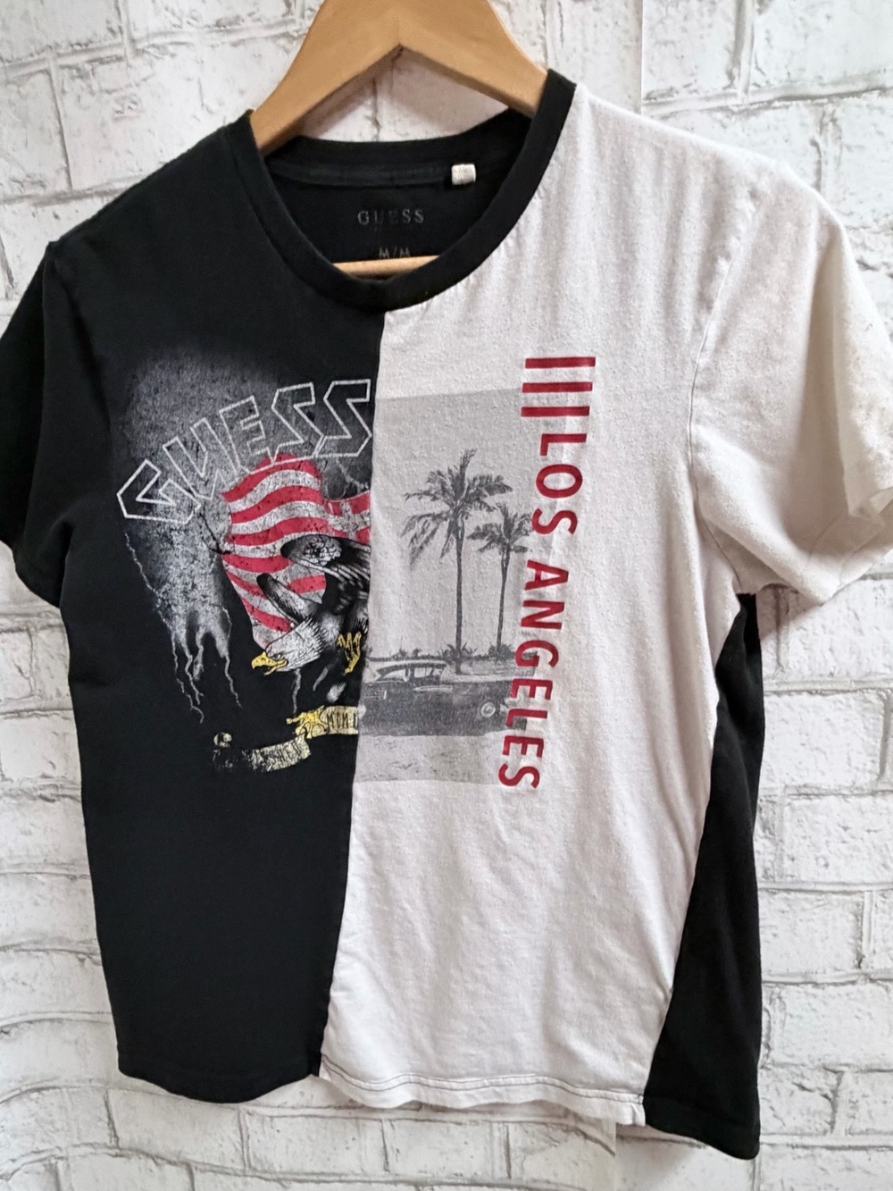 ⭐️ GUESS Women’s Two-Tone Los Angeles Graphic Tee - Black & White
